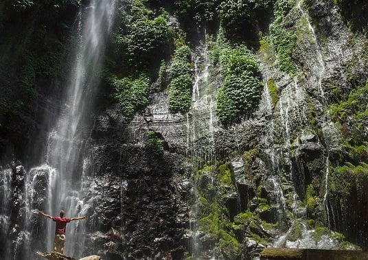 Wisata Air Terjun