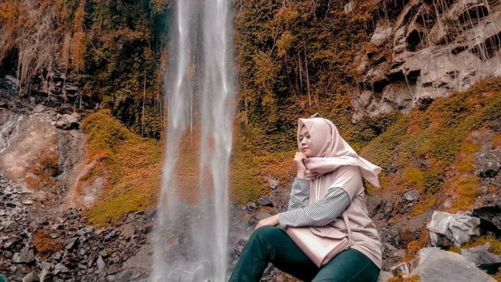 Pesona Grojogan Sewu Tawangmangu 