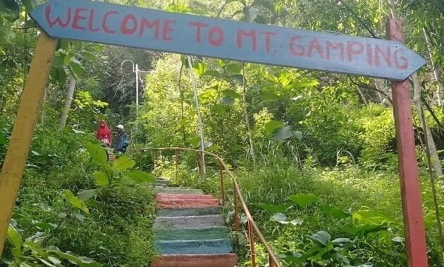 Anak tangga Gunung Gamping Tawangmangu 