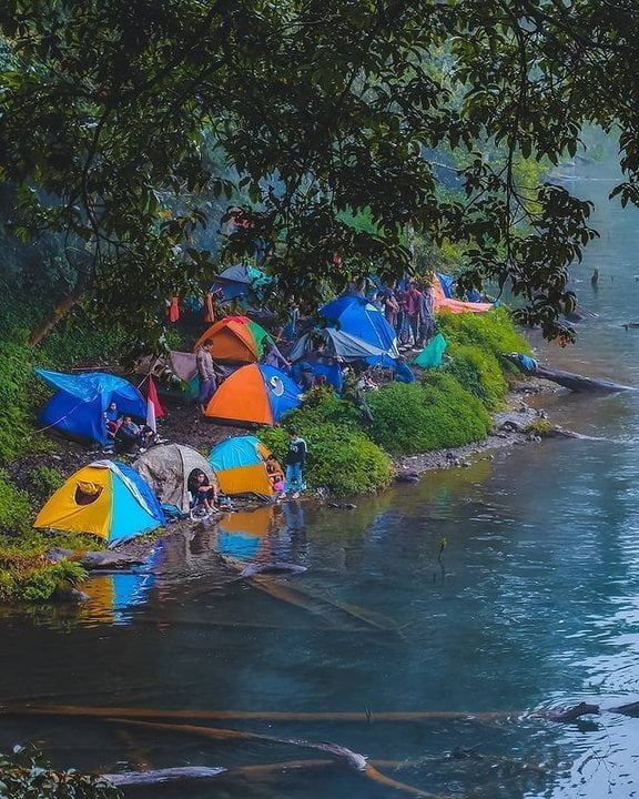 Danau Gunung Tujuh, Jambi - Wisata Di Indonesia Yang Jarang Dikunjungi