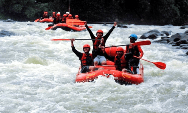 Sensasi Rafting Cianten