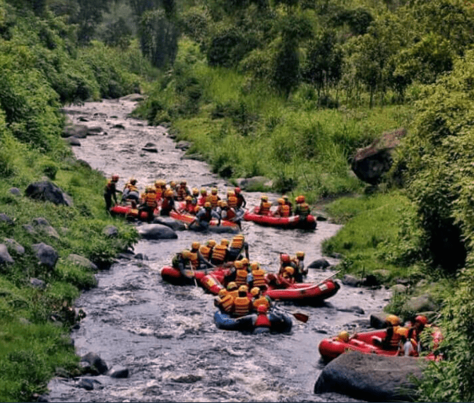 Sensasi Rafting Sungai Amprong