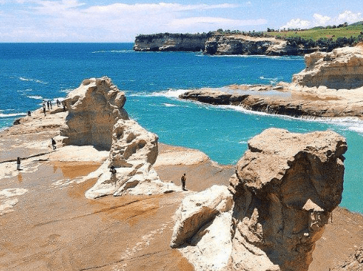 Batuan Pantai Klayar Pacitan