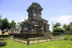 300px Candi Singosari B