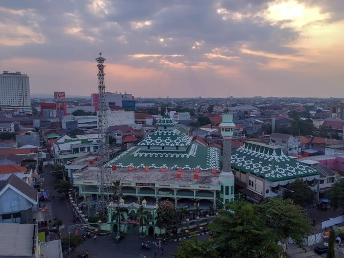 Masjid Agung Kauman Semarang, Masjid Tertua Dengan Arsitek Belanda