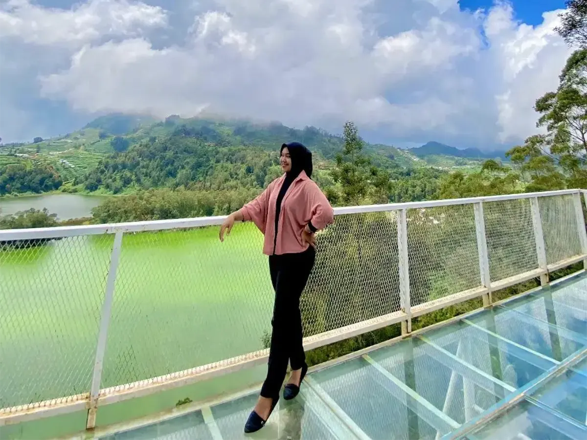 Telaga Warna Dieng