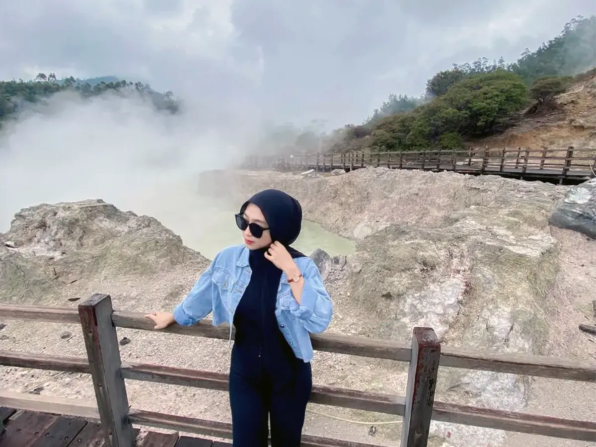 Wisata Dieng Kawah Sikidang
