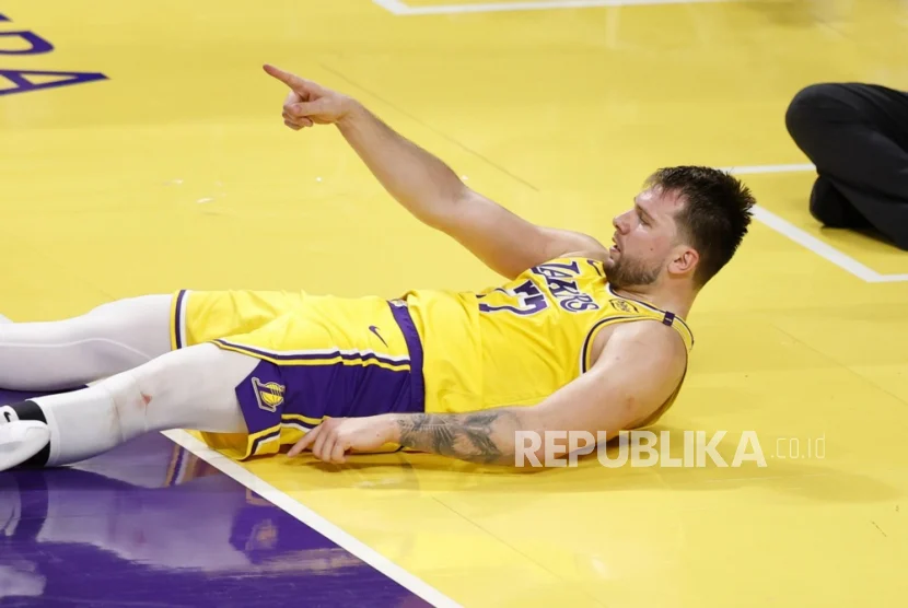 Luka Dončić Dihukum Satu Pertandingan: Dampak Besar bagi Lakers Menjelang Playoff