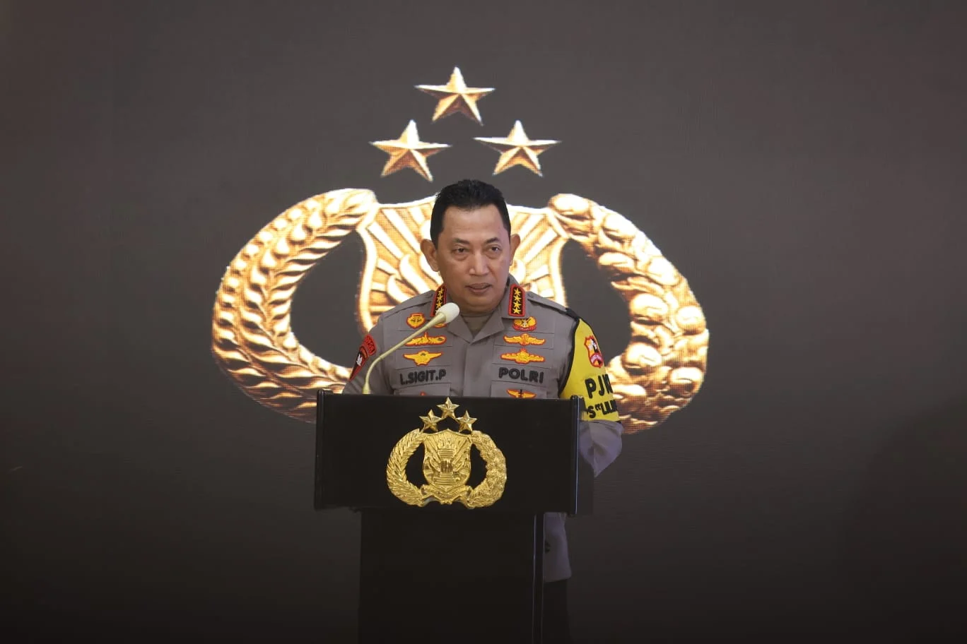 Menagih Akuntabilitas Kasus Penyiraman Aktivis: Ujian Ketegasan TNI dan Momentum Penegakan Hukum Polri