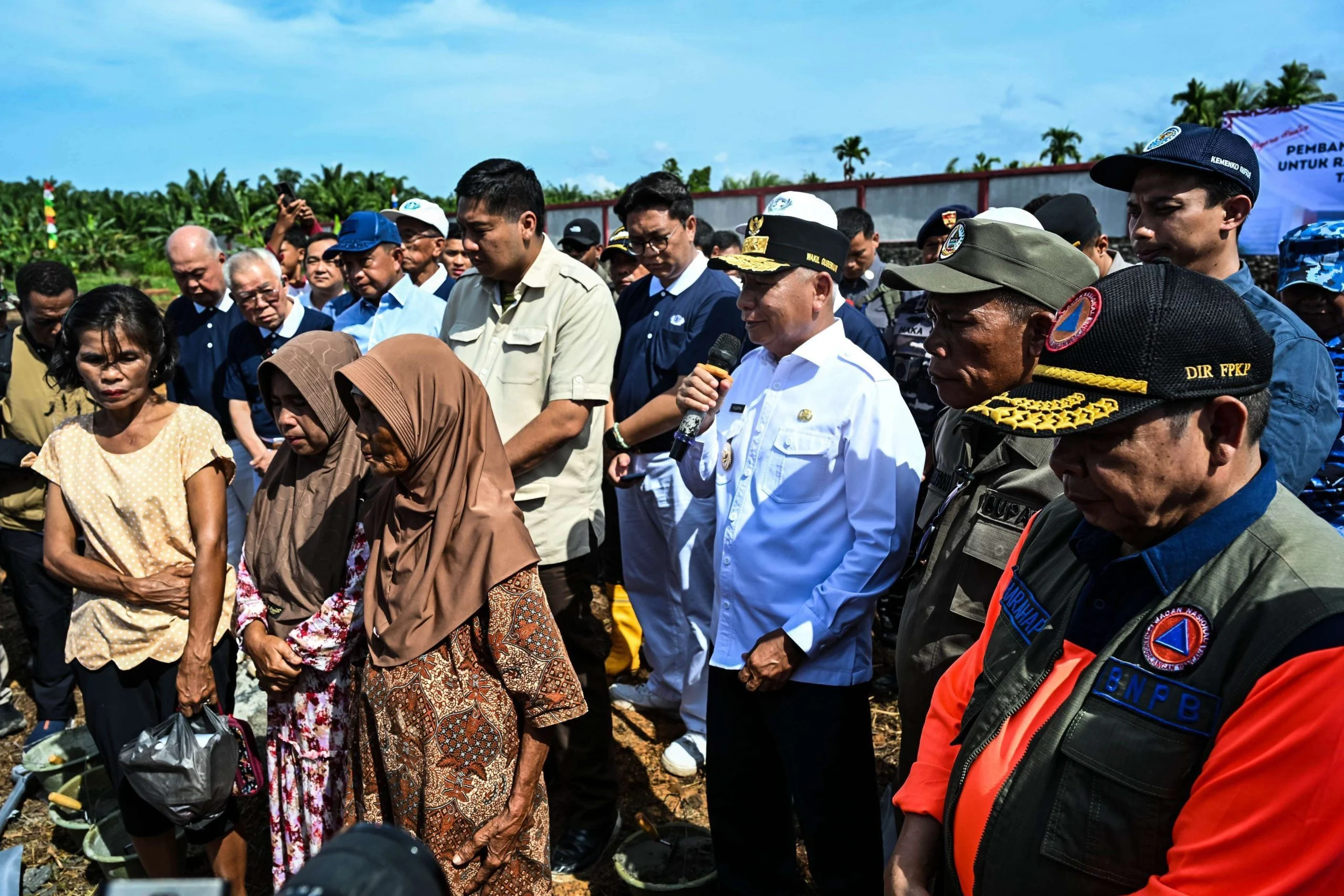 Tanjakan Cepat: Pemerintah Serahkan 120 Unit Huntap untuk Penyintas Bencana di Tapanuli Selatan