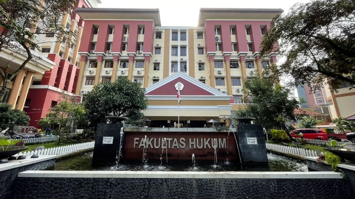 10 Universitas dengan Jurusan Hukum Terbaik di Indonesia 2026 Versi SCImago: Unair Puncaki Daftar