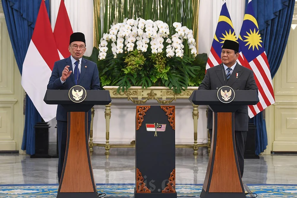 Anwar Ibrahim Bahas Penanganan Krisis hingga Pertemuan dengan Prabowo