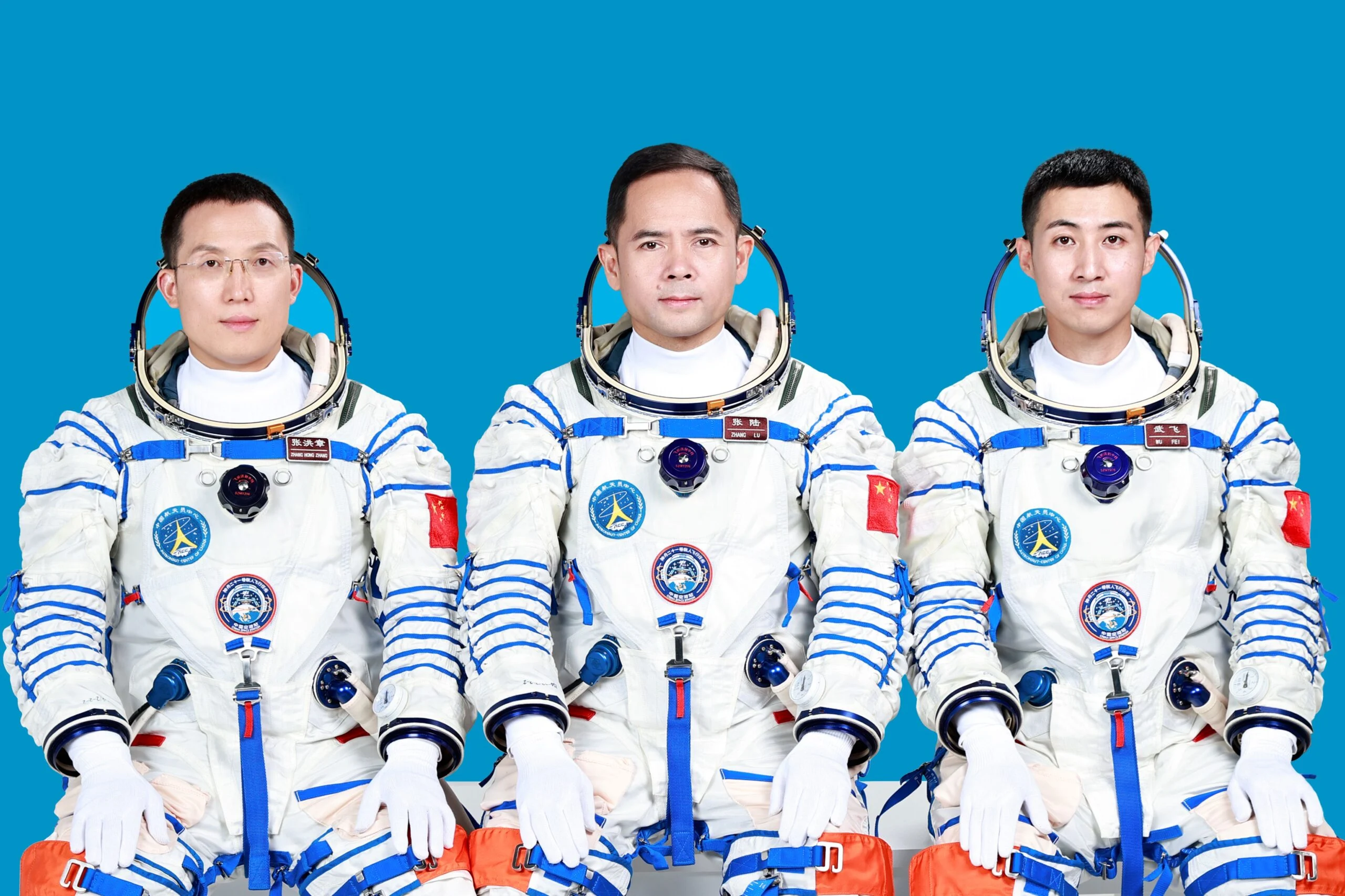 Astronaut Shenzhou-21 Selesaikan Rangkaian Spacewalk Ketiga