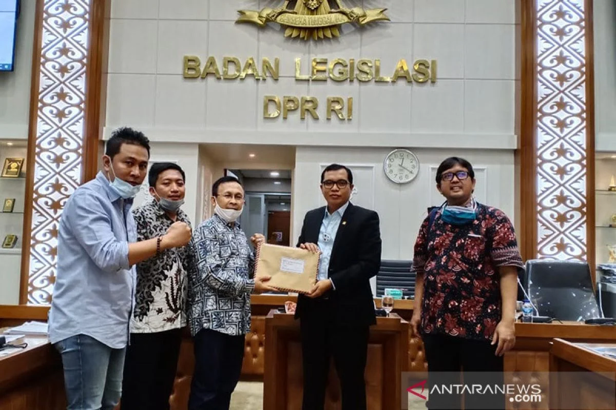 Baleg DPR: Besaran Upah PRT Harus Sudah Termasuk Asuransi