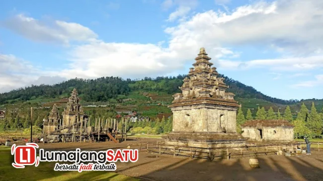 Candi Hindu Tertua di Jawa Menjadi Magnet Wisatawan di Dieng