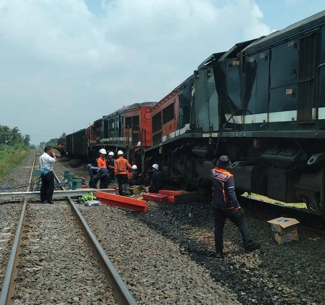 Danantara Pastikan Koordinasi dengan KAI, Fokus pada Evakuasi Kecelakaan Kereta Api