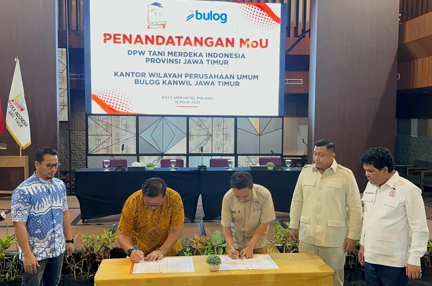 Dirut Bulog Desak Pimpinan Wilayah dan Cabang Maksimalkan Serap Gabah Petani