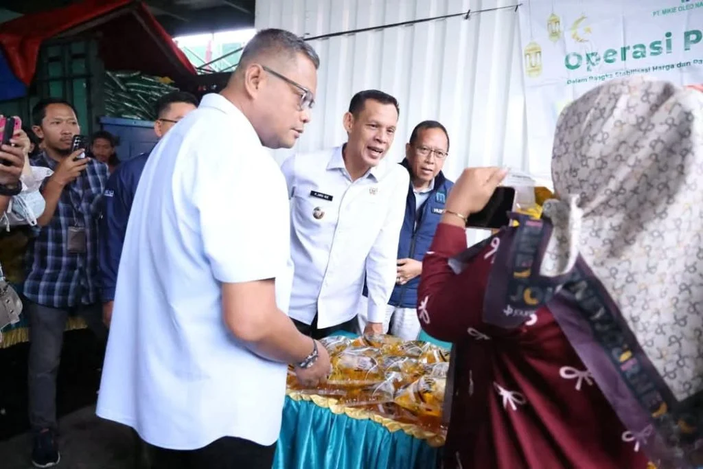 Dirut Bulog Minta Jajaran Daerah Segera Gelar Operasi Pasar Minyakita