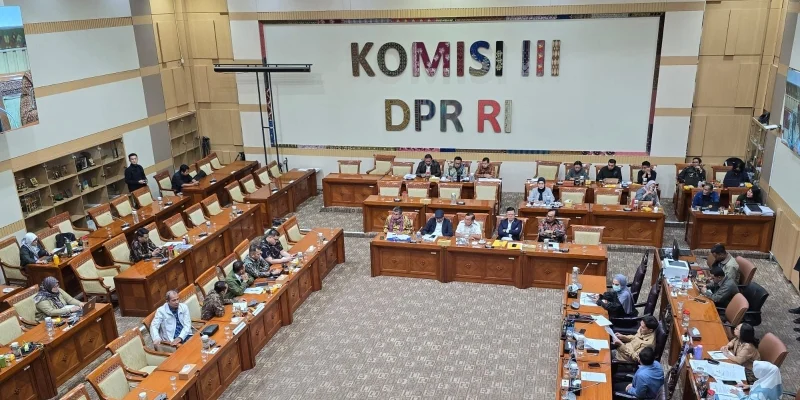 DPR dan Pemerintah Sepakat RUU PPRT Disahkan dalam Rapat Paripurna yang Dipimpin Dasco