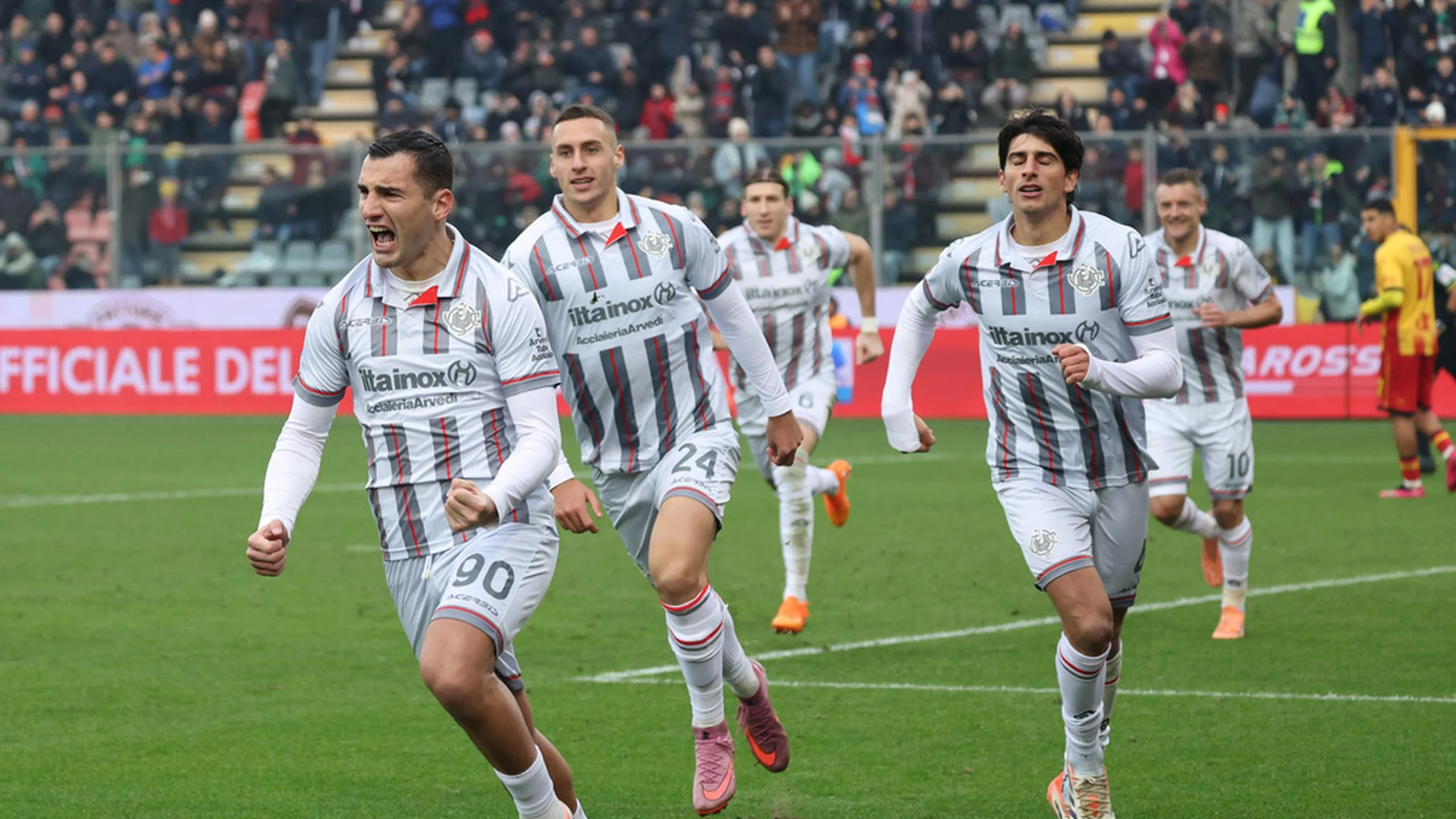 Emil Audero Clean Sheet, Cremonese vs Torino Berakhir Imbang Tanpa Gol