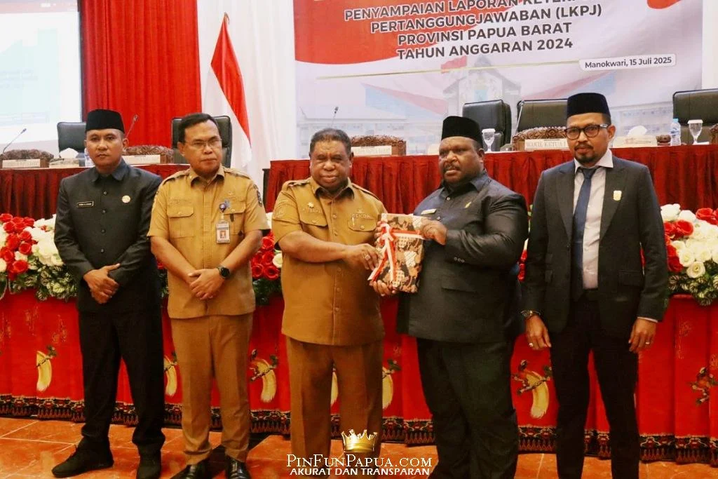 Gubernur Papua Barat Soroti Kinerja Satpol PP Pasca Pencurian Patung Kasuari