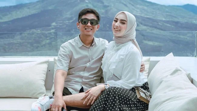 Istri Doni Salmanan Jawab Tuduhan Netizen: Hidup Mewah dan Penjualan Hijab Terlaris Nomor 1