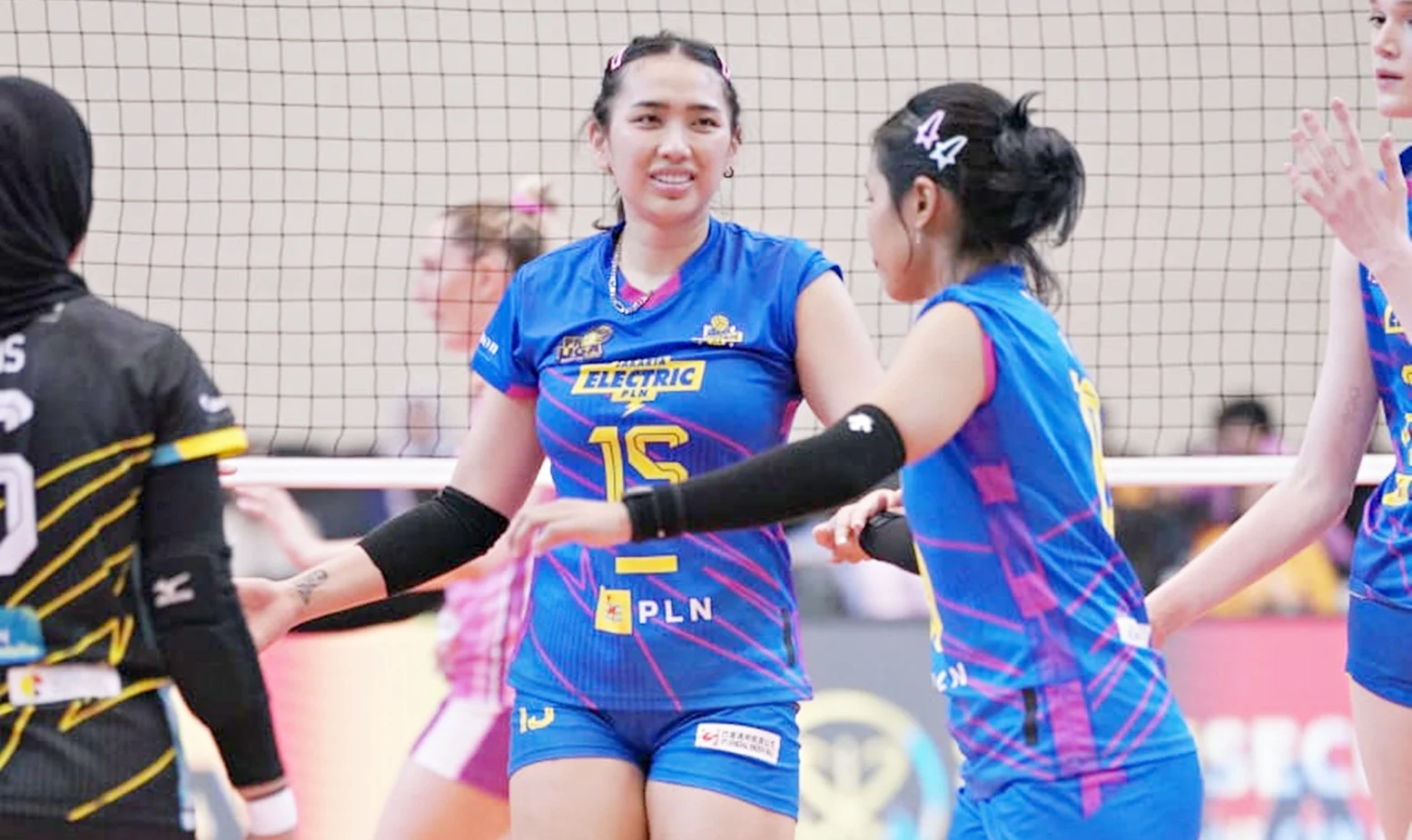 Jakarta Popsivo Polwan Tundukkan Jakarta Electric PLN dengan Kemenangan 3-0