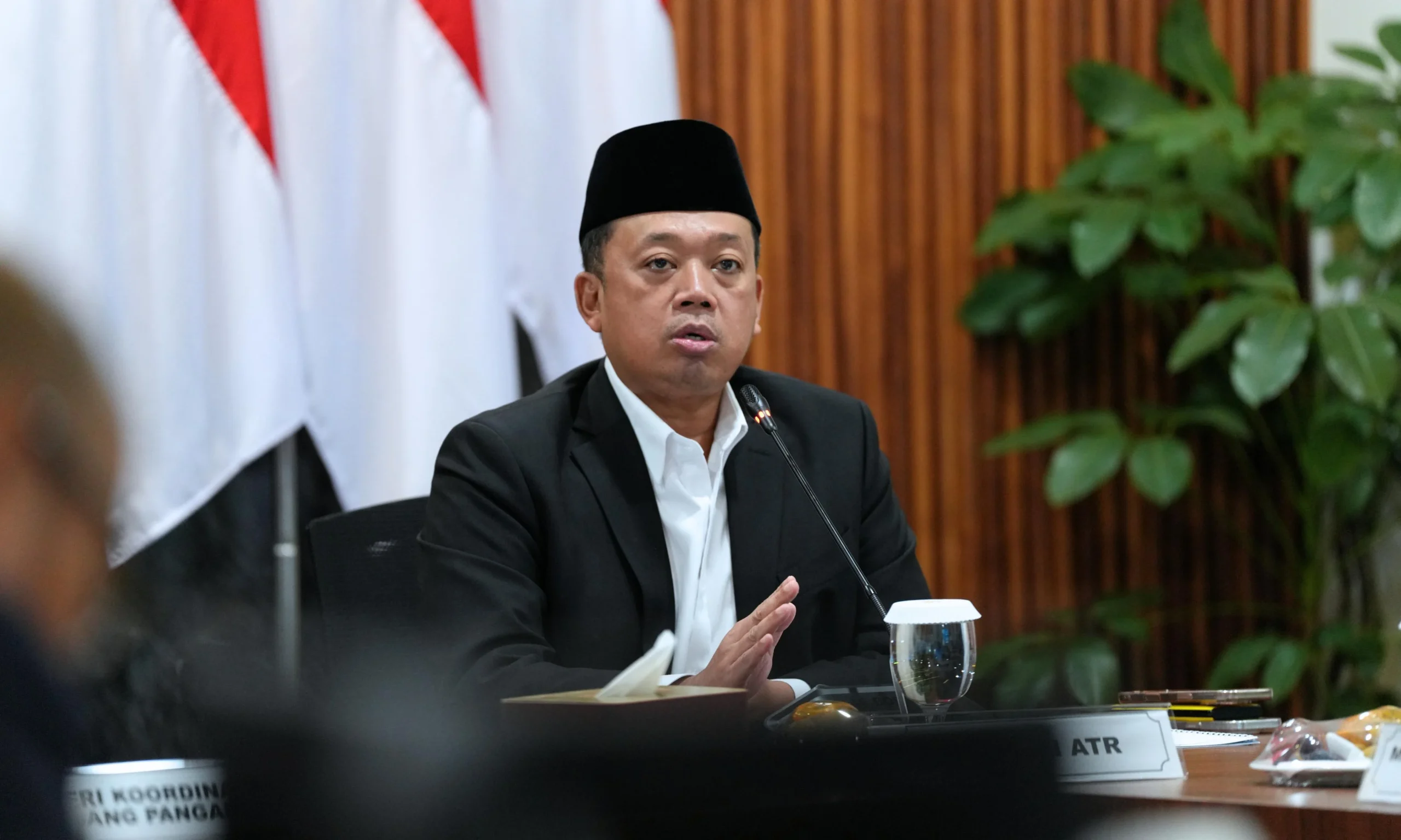 Jusuf Kalla Tolak Pertemuan dengan Rismon Sianipar: Penolakan yang Memicu Keheranan