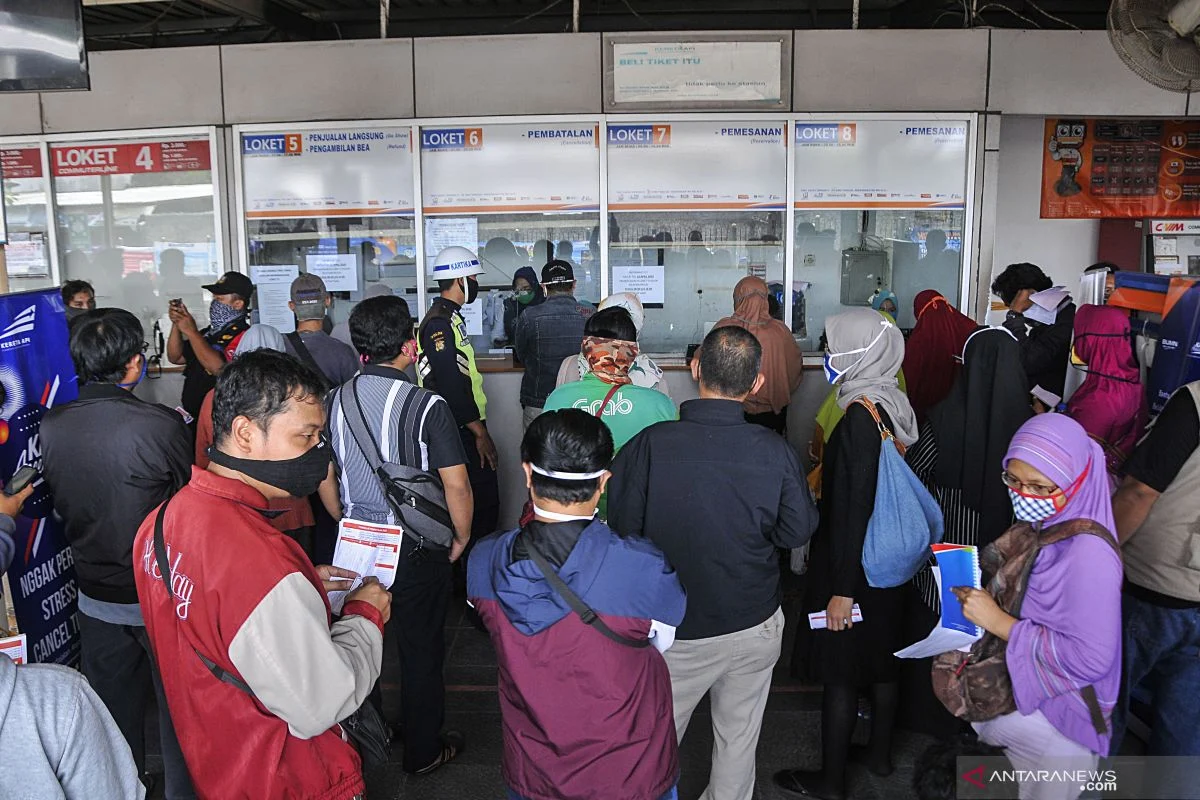 KAI Janjikan Refund 100% Tiket KA Jarak Jauh Usai Insiden di Bekasi Timur