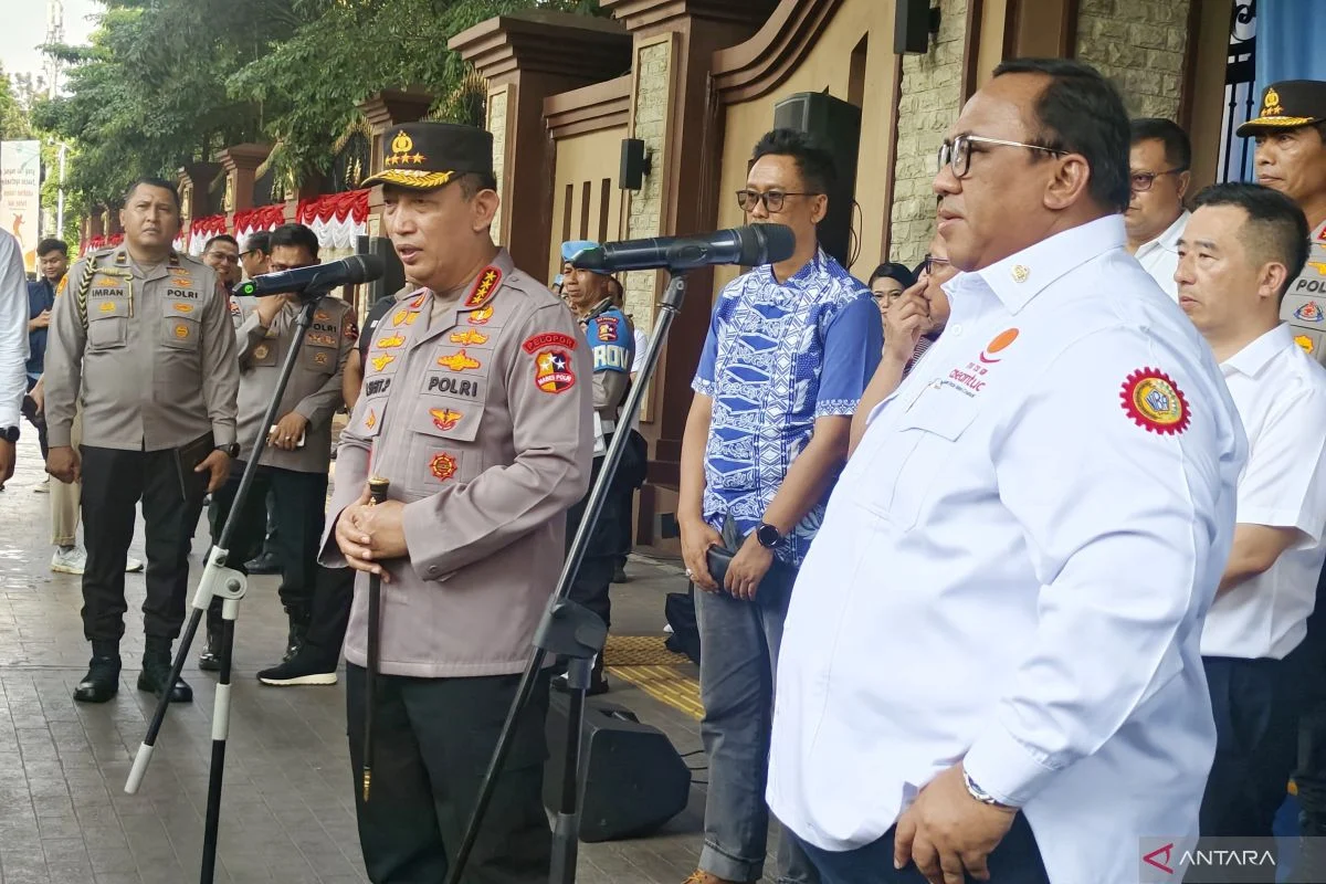 Kapolri Ajakan Buruh dan Pengusaha Jaga Iklim Investasi Indonesia