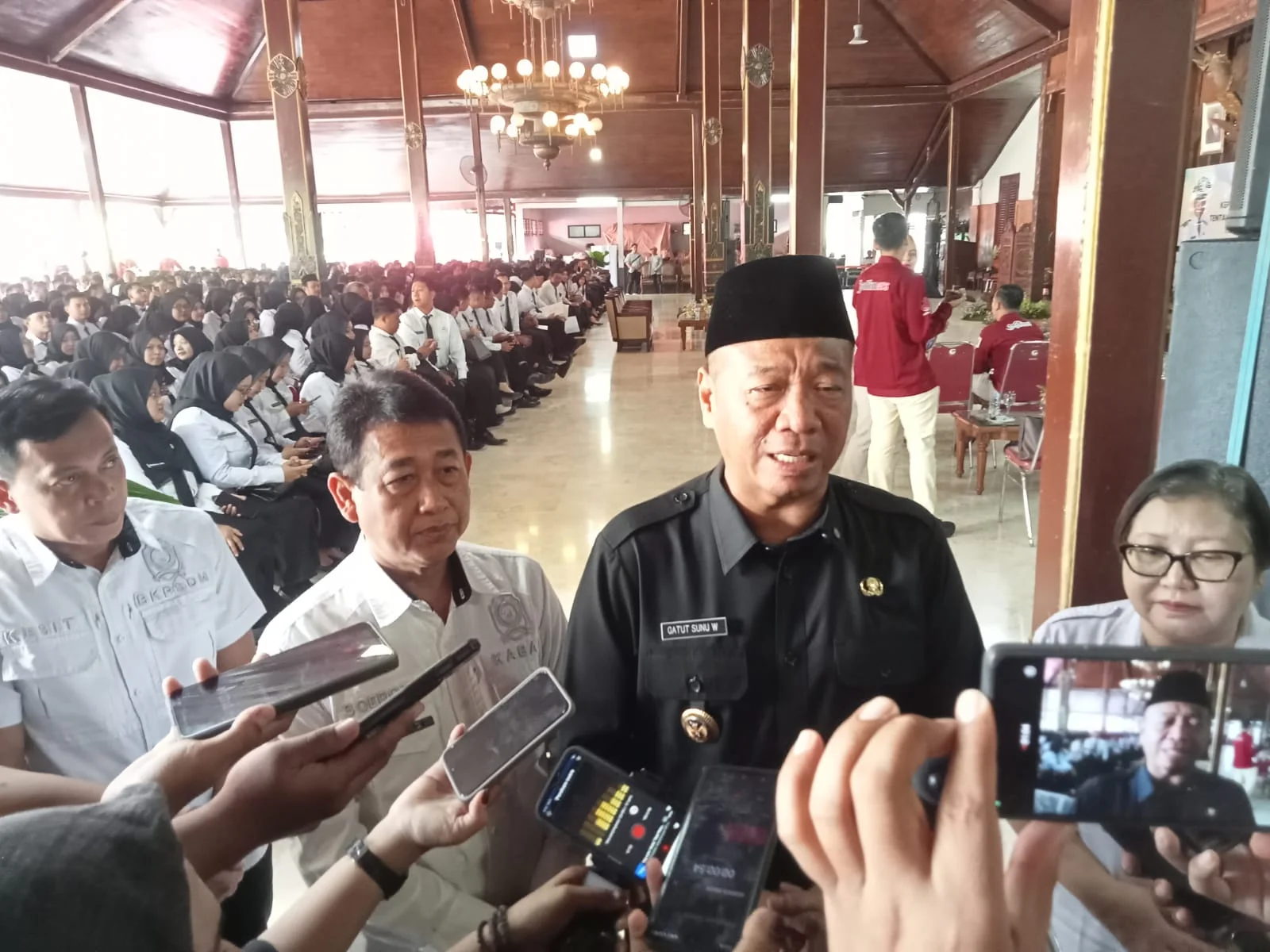 Kegiatan Bupati Tulungagung Gatut Sunu Sebelum Terjaring OTT KPK