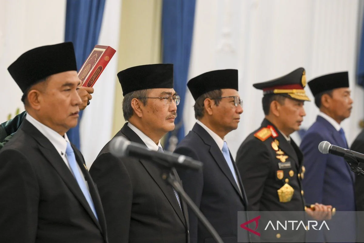 Komisi Percepatan Reformasi Polri Tunda Pengungkapan Hasil Evaluasi, Siapkan Penyerahan Lisan ke Presiden