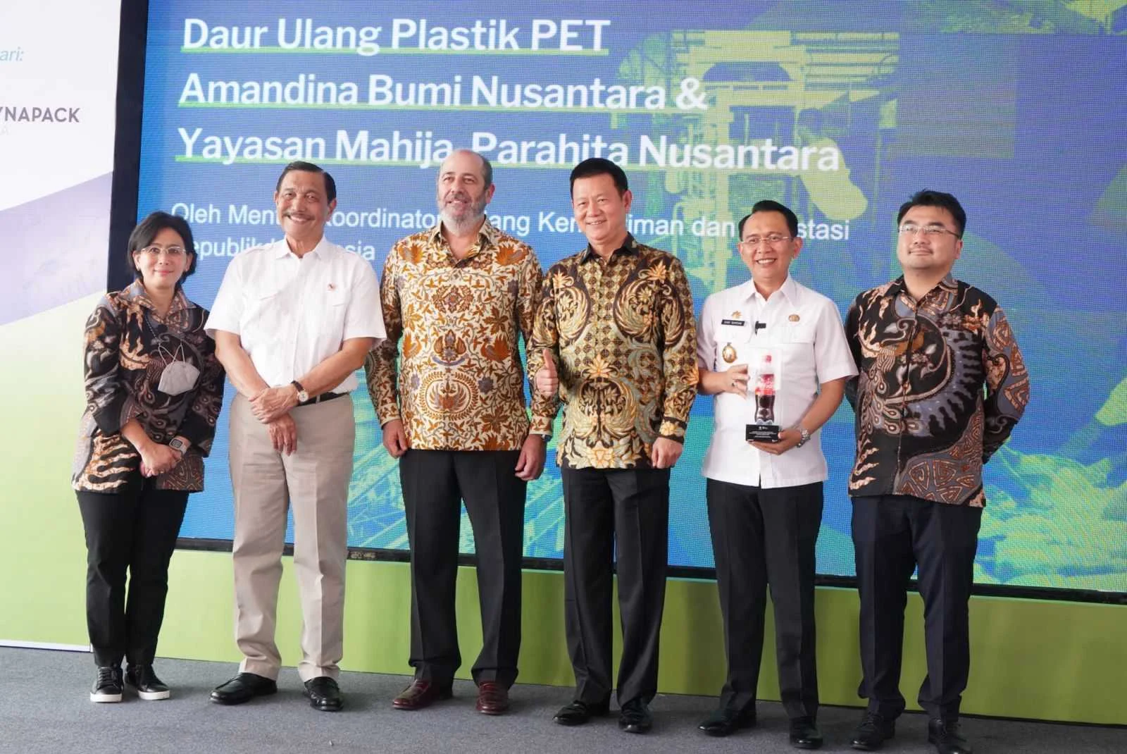 Kunjungan Kerja Panja DPR ke Pabrik Aqua Soroti Sumur Resapan dan Daur Ulang Plastik