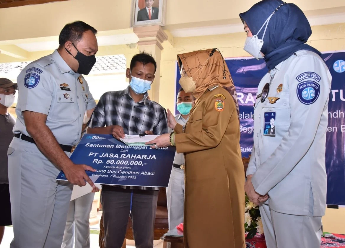 Kurang Dari 24 Jam Jasa Raharja Serahkan Santunan untuk Korban Tabrakan Kereta, Segini Nilainya