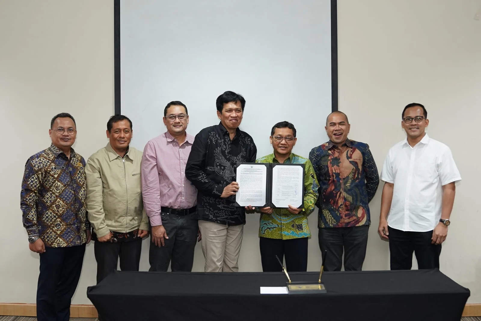 Lindungi Industri Penerbangan, Pemerintah Turunkan Bea Masuk Suku Cadang Pesawat Jadi 0%