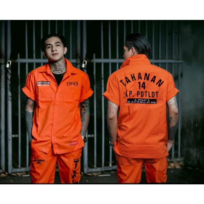 Makna Simbolik Warna Baju Tahanan dalam Film "Ghost in the Cell"