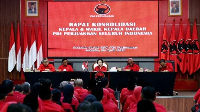 Megawati Instruksikan Kader PDIP Turun ke Rakyat, Tekankan Pentingnya Memahami Denyut Kehidupan