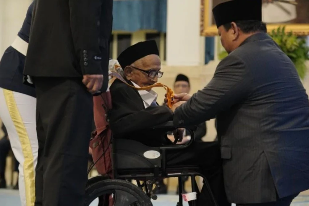Nyak Sandang Meninggal di Usia 100 Tahun, Tokoh Aceh Penyumbang Dana Pembelian Pesawat Pertama Indonesia