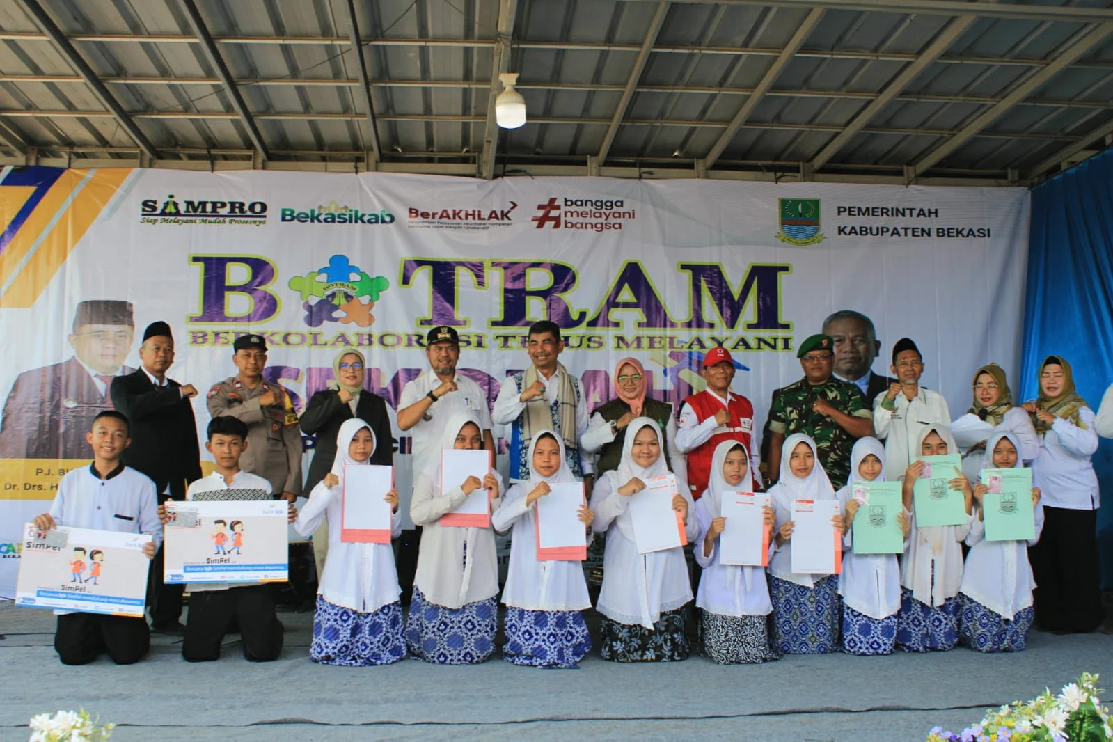 Para pelajar antusias sambut program "Istana untuk Siswa Sekolah"