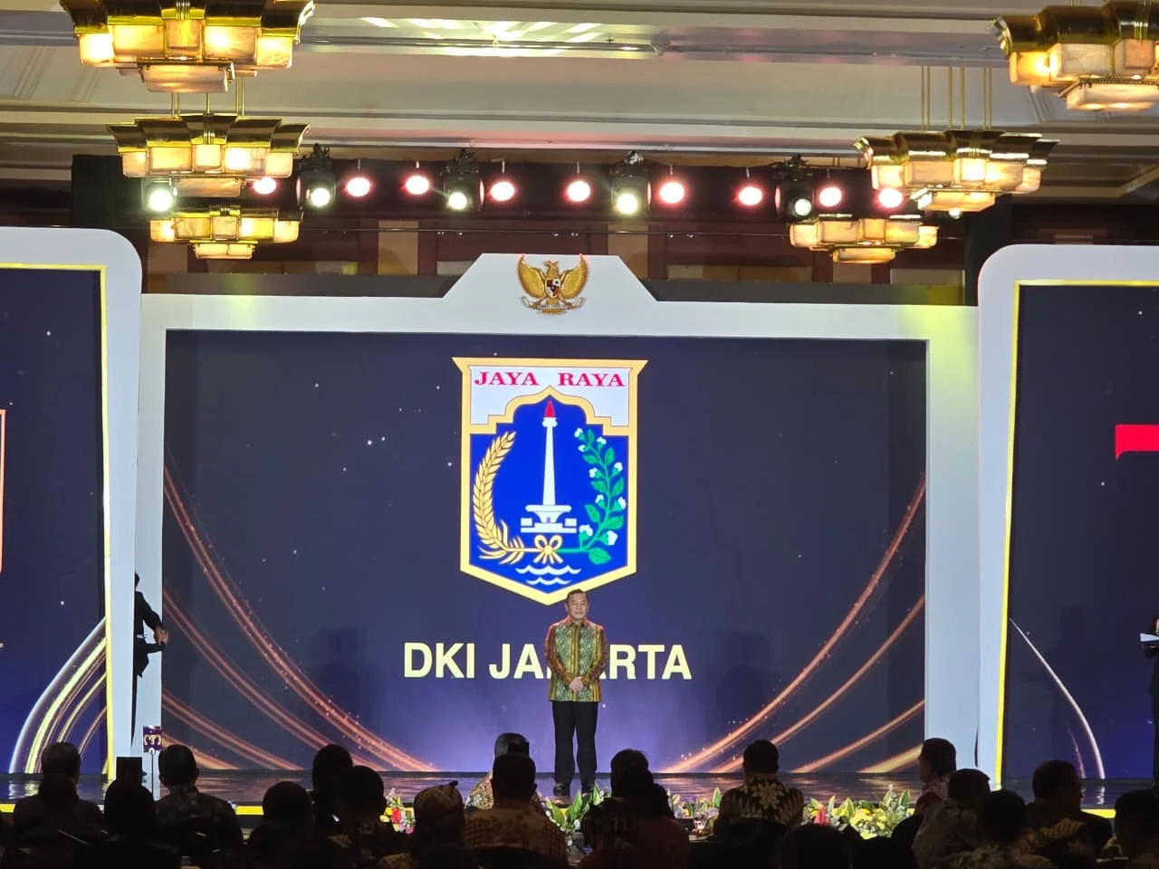 Pemprov DKI Jakarta Raih Penghargaan Kinerja Tinggi dari Kemendagri 2025 atas Upaya Memperkuat Layanan Publik