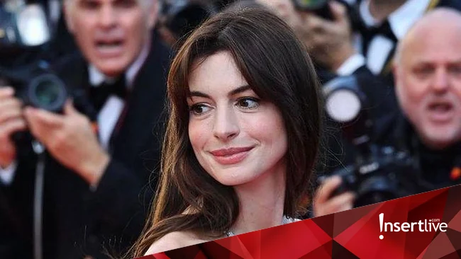 Penggemar Harap Anne Hathaway Tetap Fokus Akting Meski Keren Saat Menyanyi
