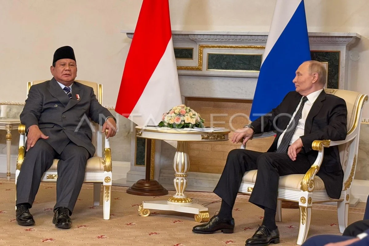 Pertemuan Prabowo dan Putin Perkuat Kerja Sama Strategis, Kata Pengamat