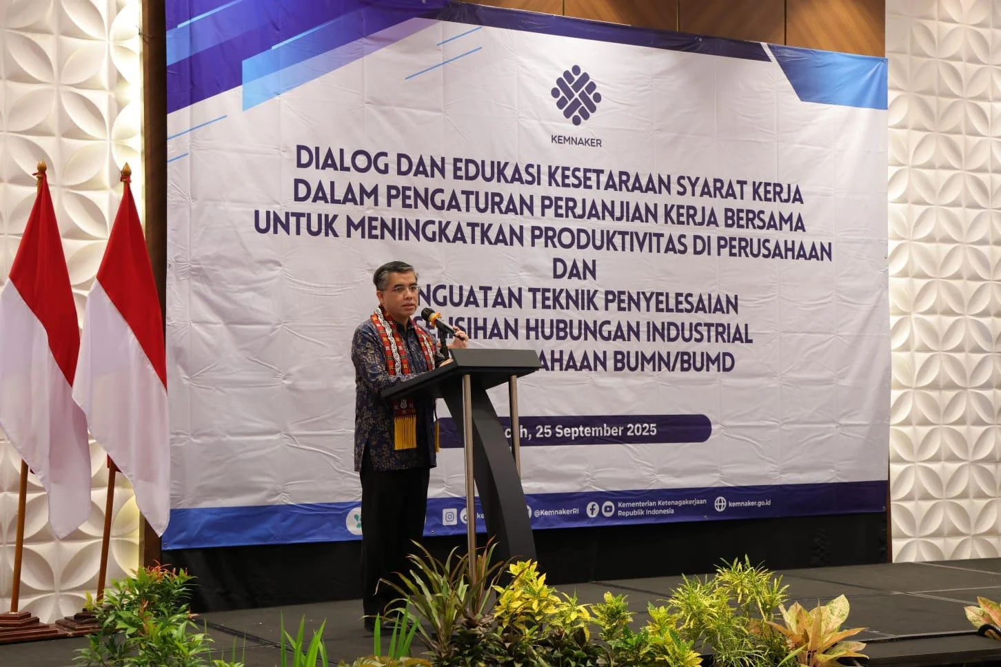 PKB XVI Diteken, Menaker Yassierli Sebut Hubungan Industrial Bridgestone Nyaris Transformatif