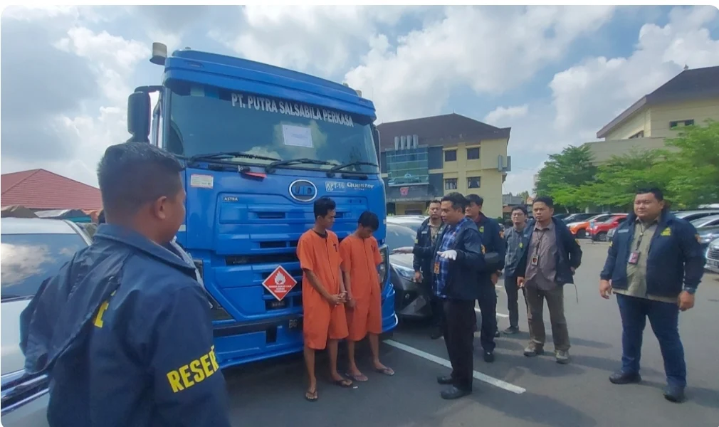 Polda Sumsel Bongkar Praktik Supir Tukar Pertalite Jadi BBM Oplosan