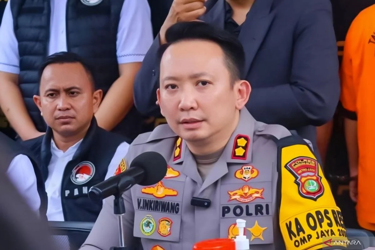 Polisi Ungkap Peredaran Obat Keras dan Kepemilikan Senjata di Tangerang Selatan