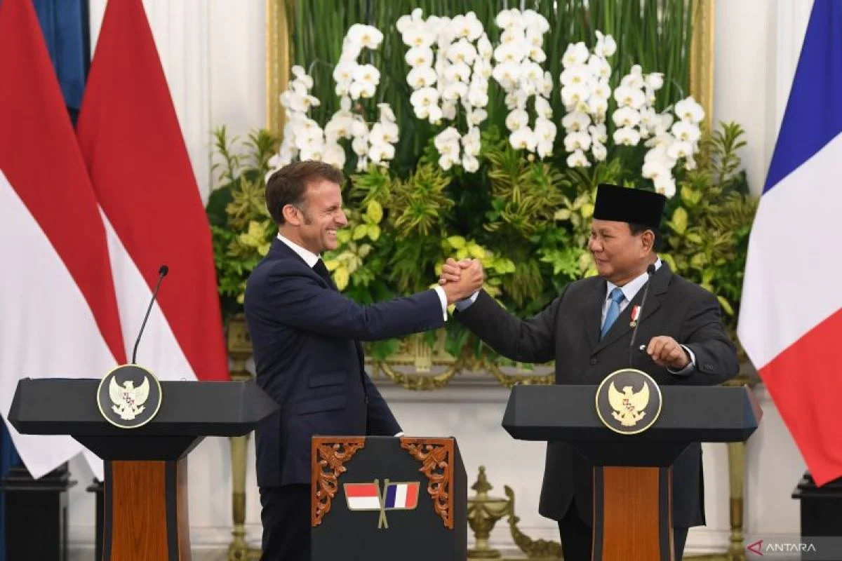 Prabowo Bertemu Macron Bahas Alutsista dan Energi: Penguatan Kerja Sama Bilateral