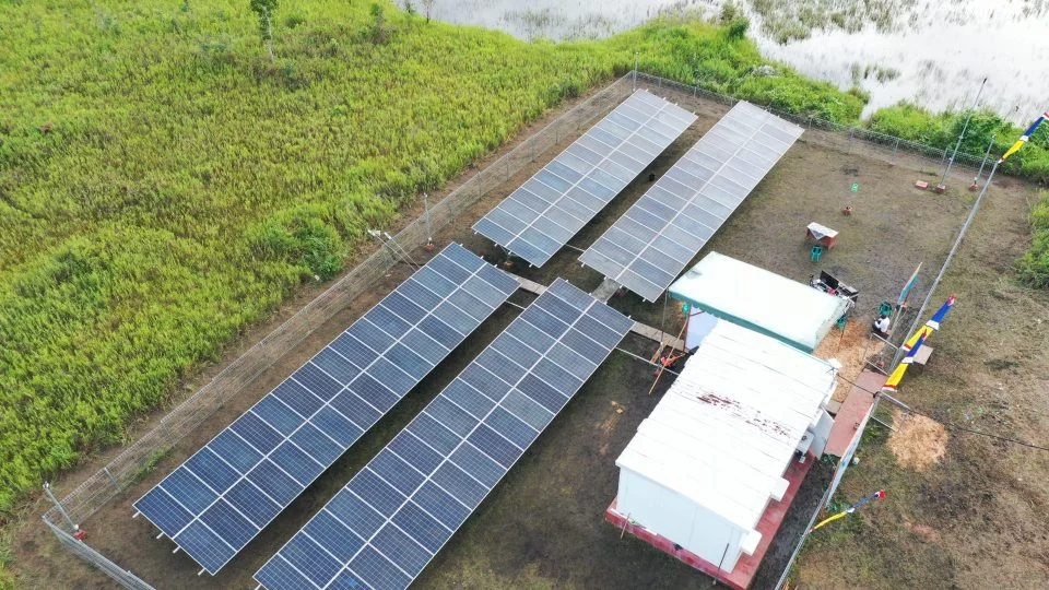 Prabowo Dorong Percepat Pembangunan PLTS untuk Kurangi Ketergantungan Energi Fosil