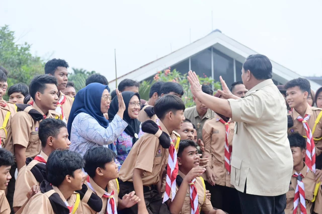 Prabowo Dorong Setiap Kota/Kabupaten Miliki Sekolah Rakyat