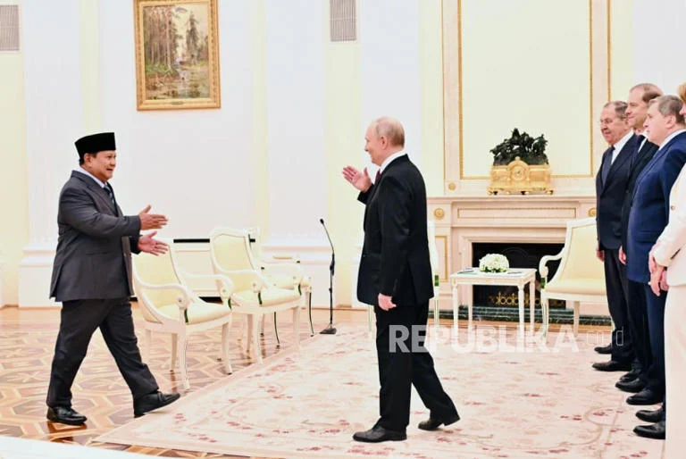 Prabowo Subianto Dijadwalkan Kunjungi Rusia untuk Bertemu Presiden Vladimir Putin