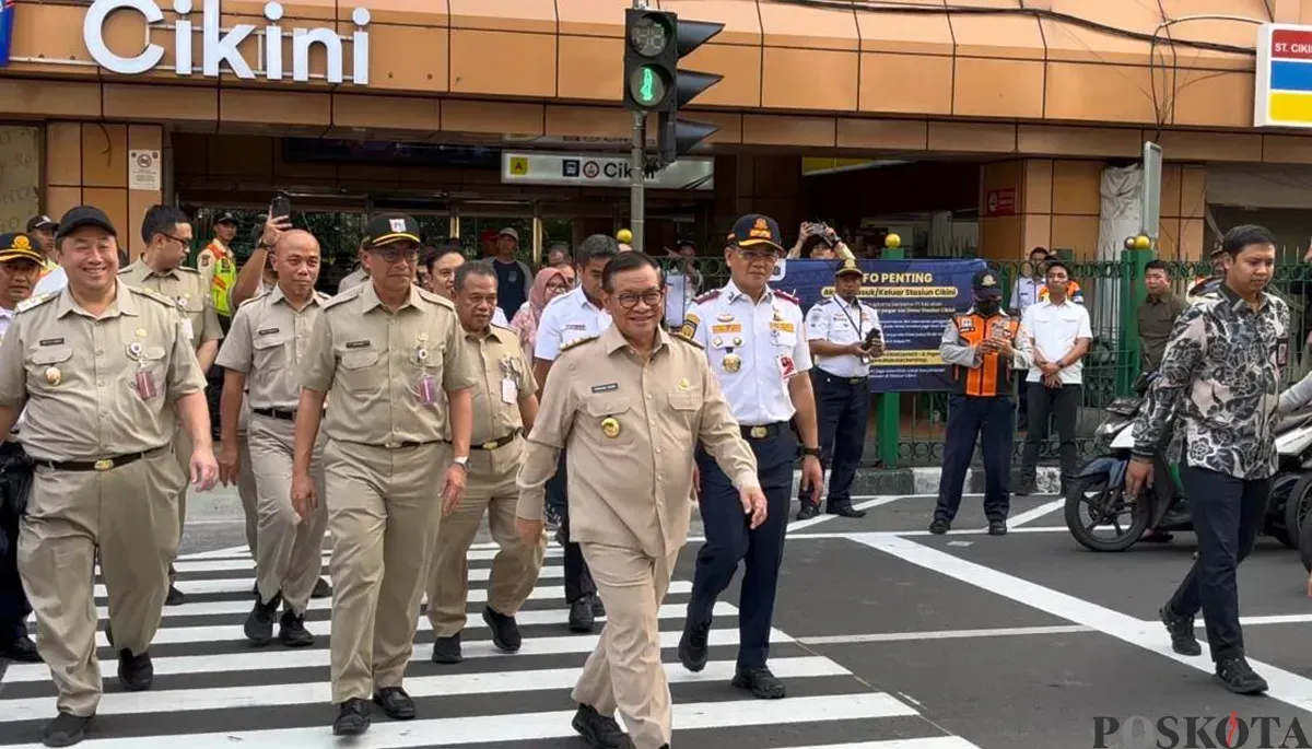 Pramono Apresiasi Zebra Cross Pac‑Man, Tegaskan Kepatuhan pada Aturan Lalu Lintas